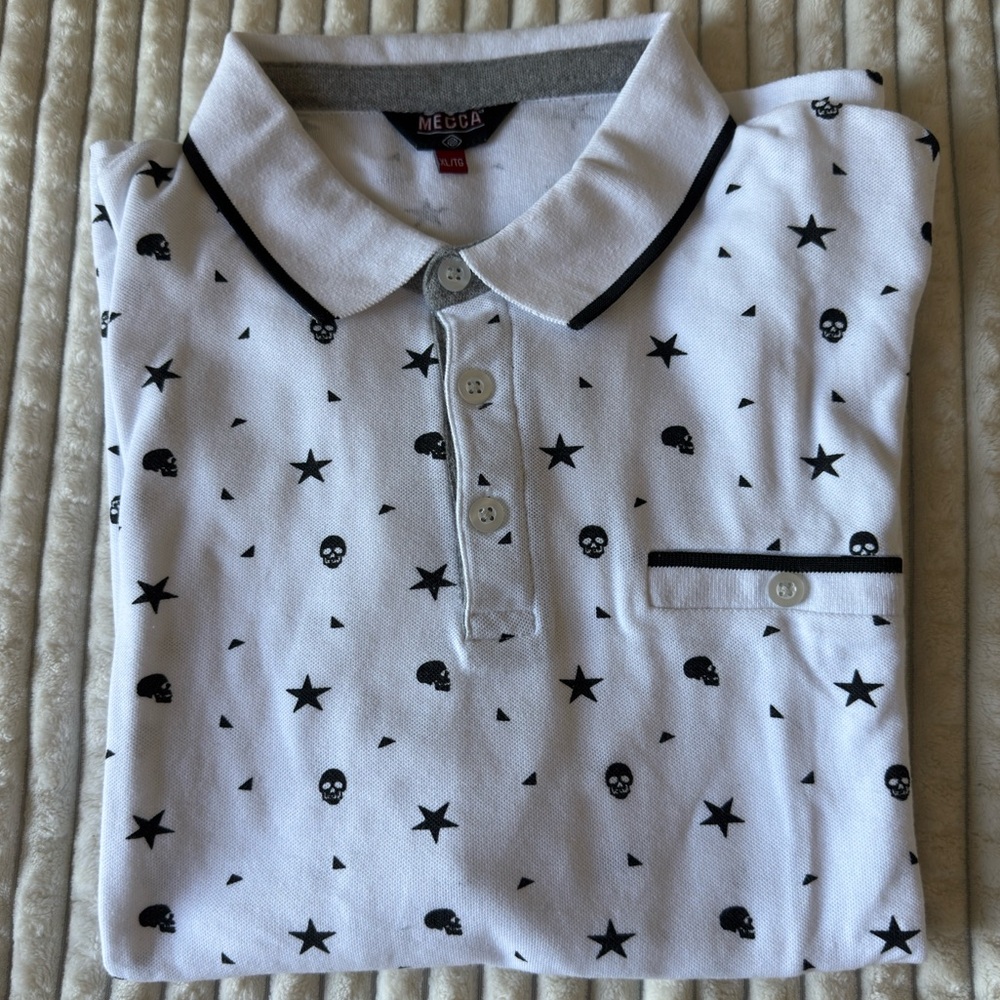 Mecca Men’s Polo Shirt White with Navy Skull Print Size XL